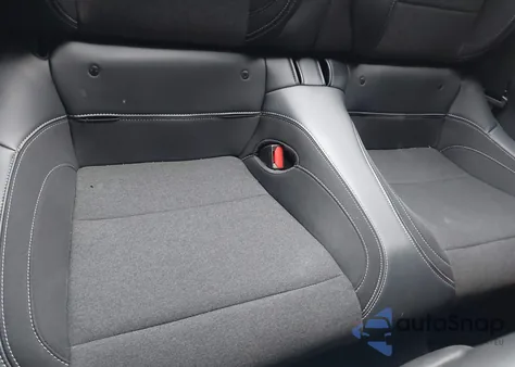 2024 Ford Mustang из США, поврежденный, VIN 1FA6P8TH4R5130049